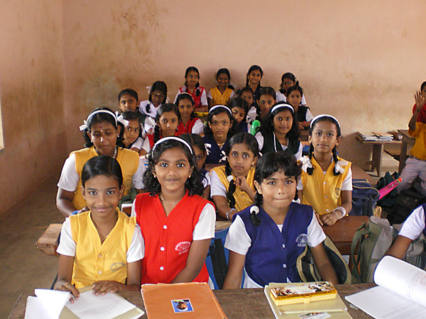 അധ്യാപക പാക്കേജ് ഹൈകോടതി സ്റ്റേ ചെയ്തു